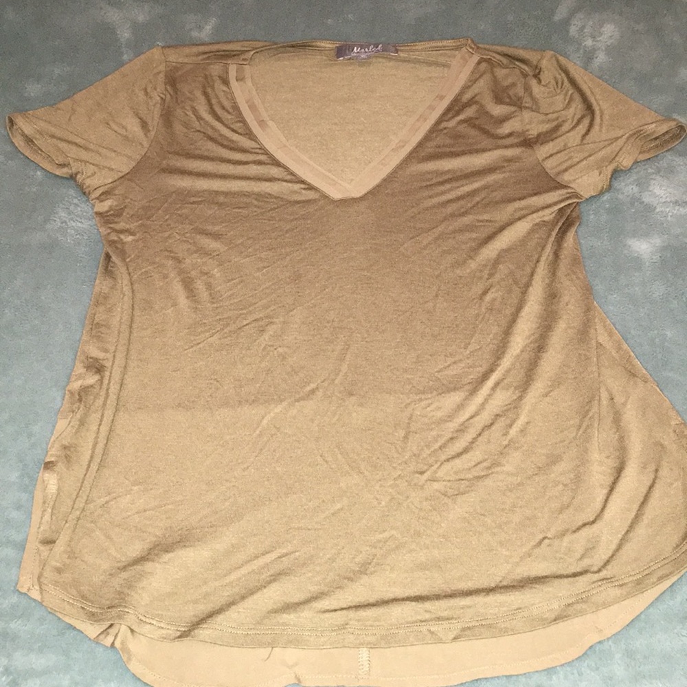 Soft v neck army green shirt